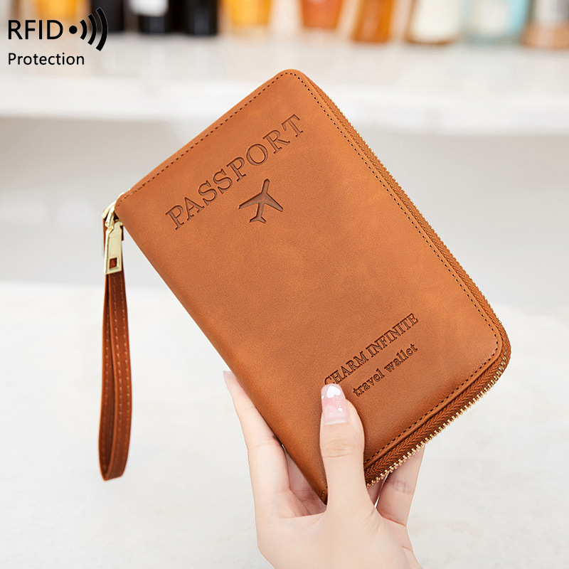 Couverture de passeport en cui - Travel Accessories Essentials avis et prix