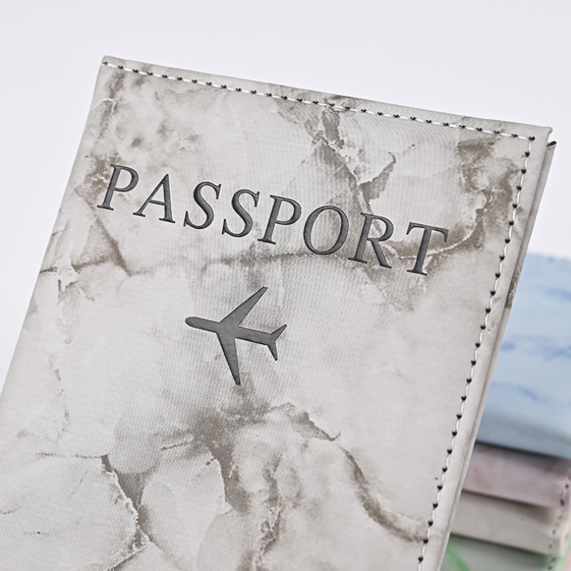 Couvertures de passeport The P - Travel Accessories Gifts avis et prix