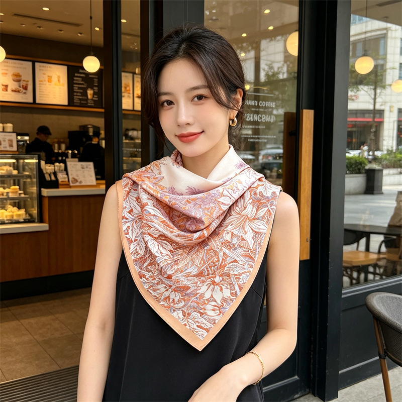 Foulard en Soie Douce pour Fem - Travel Accessories Bag For Women avis et prix