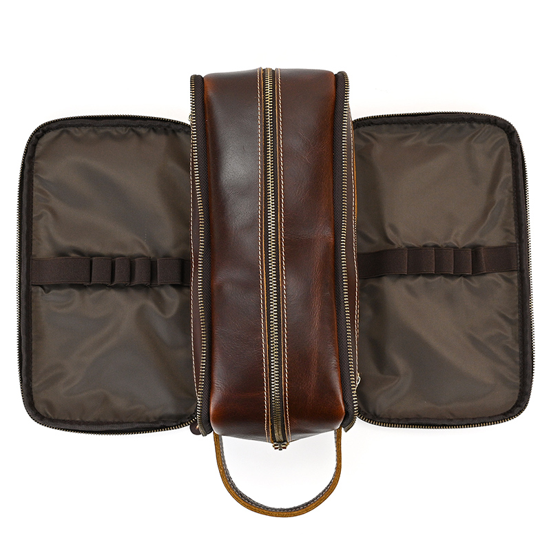 Trousse de toilette en cuir de - Travel Accessories Toiletries avis et prix